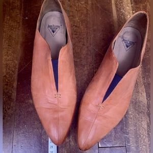 Discontinued fluevog Water pointed slip on